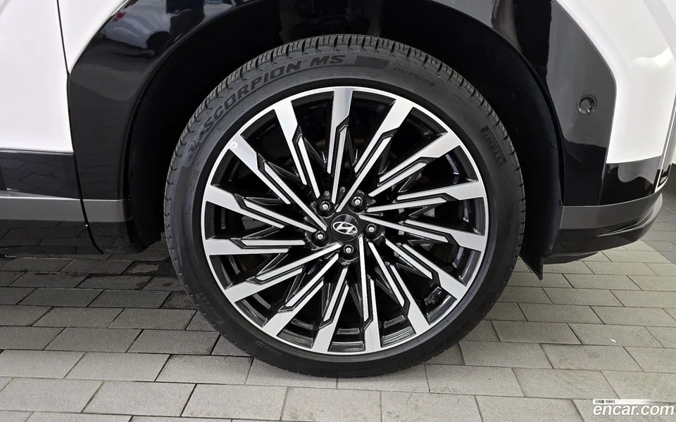 Hyundai SantaFe 2.5T 2WD 2023 — миниатюра 5