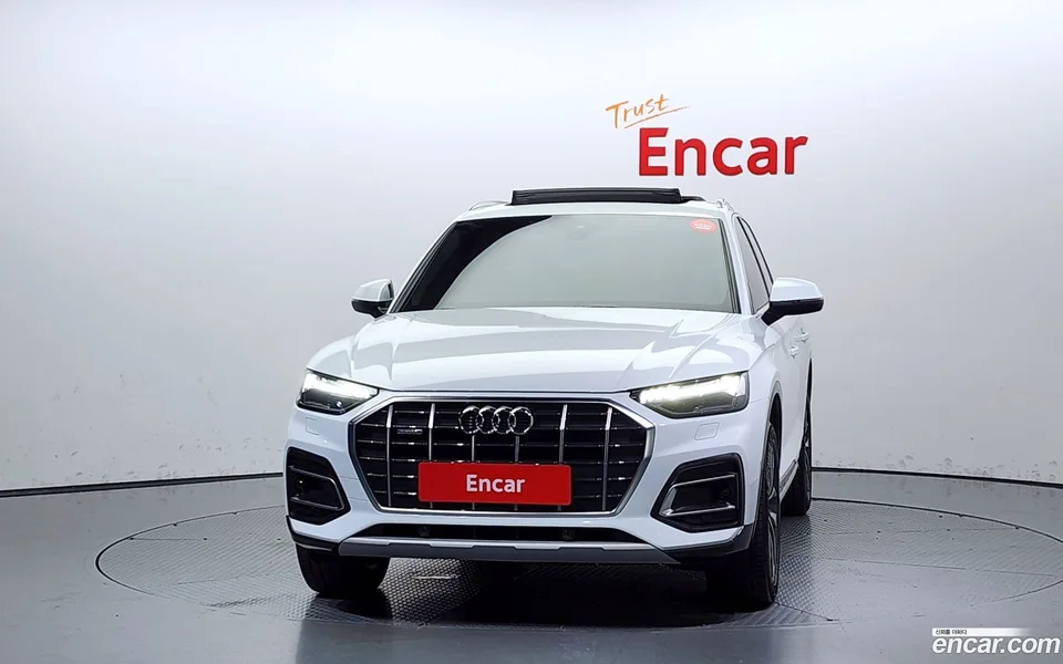 Audi Q5 45 TFSI 2023 — миниатюра 3