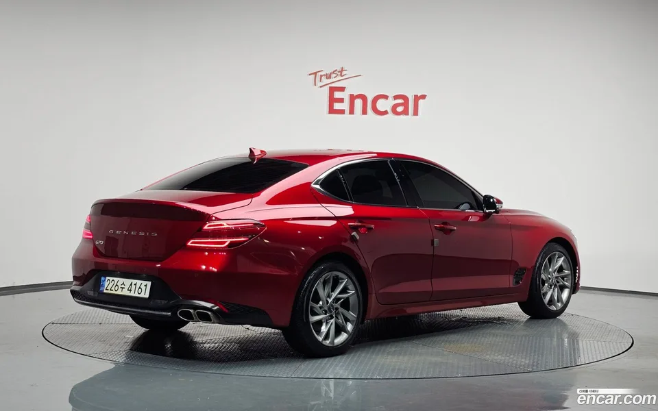 Genesis G70 2.0T 2WD 2022 — миниатюра 2
