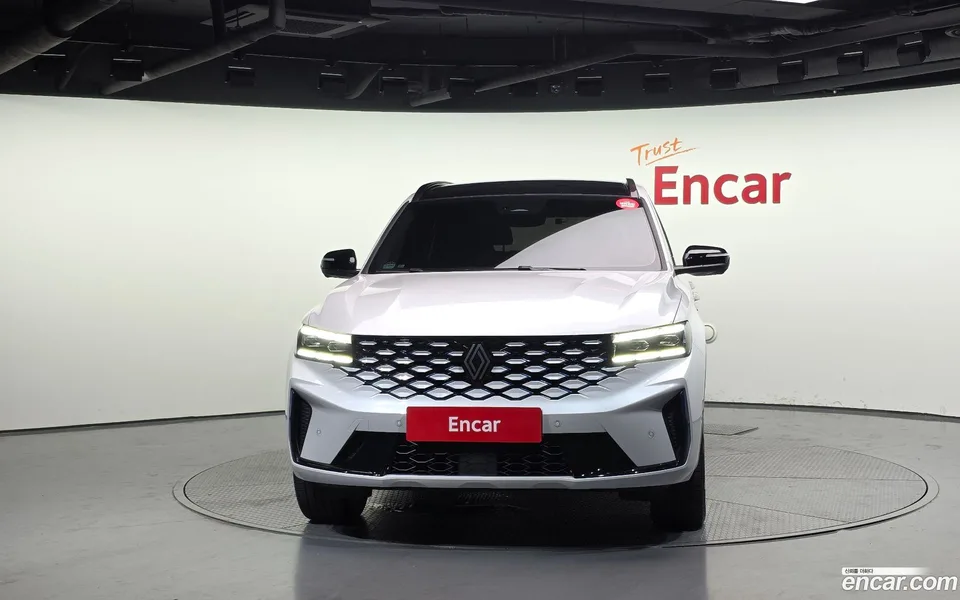 Renault Samsung Grand Koleos 1.5 E-TECH 2WD 2025 — миниатюра 3