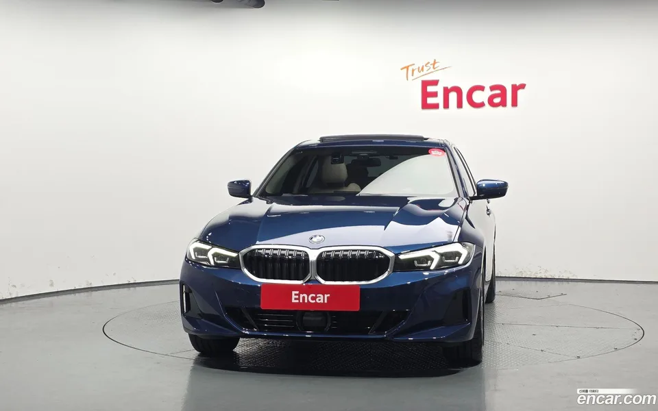 BMW 3 Series 320i 2023 — миниатюра 3