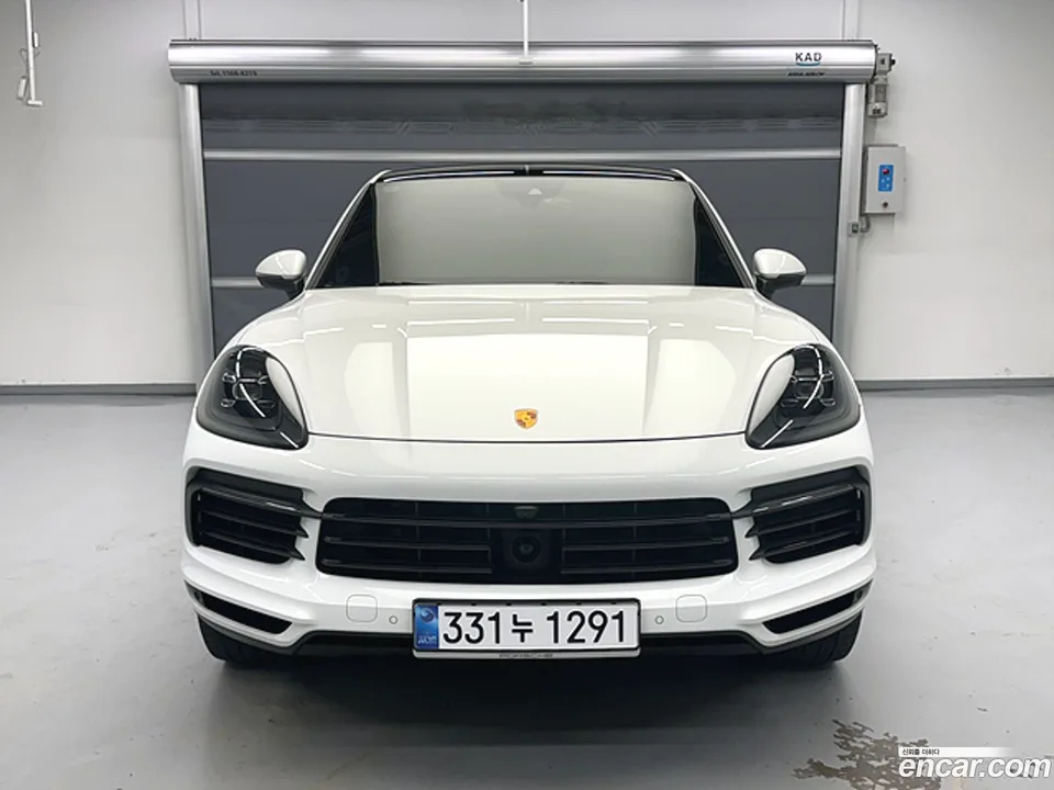 Porsche Cayenne 3.0 2023 — миниатюра 2