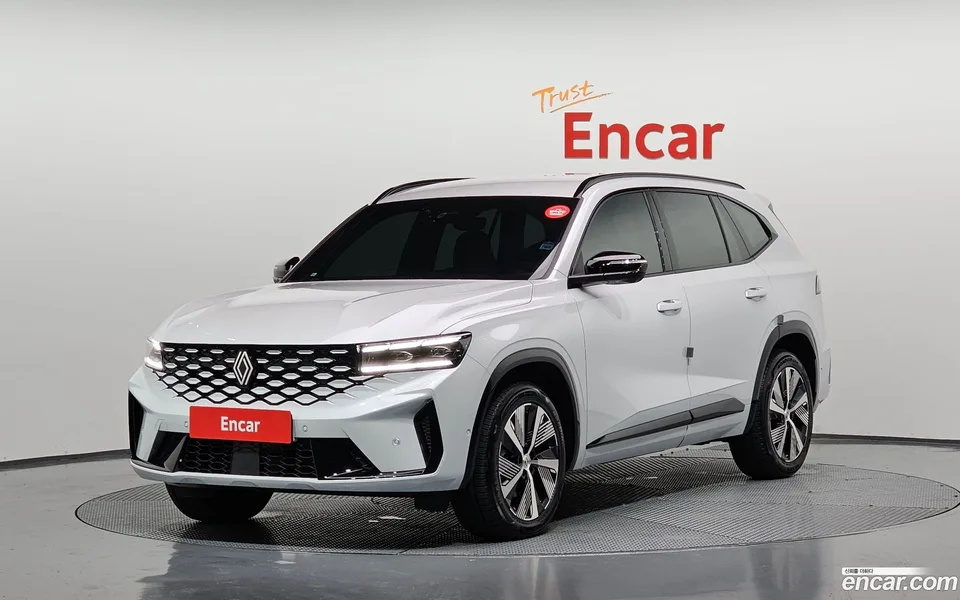 Renault Samsung Grand Koleos 1.5 E-TECH 2WD 2025 — фото 1, купить с доставкой в Москву