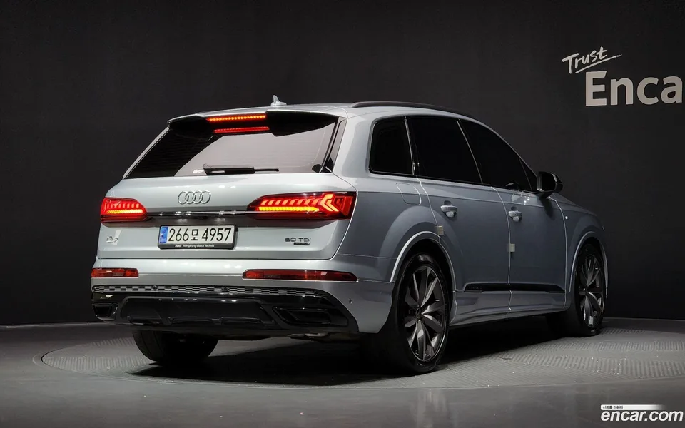 Audi Q7 (4M) 50 TDI 2023 — миниатюра 2