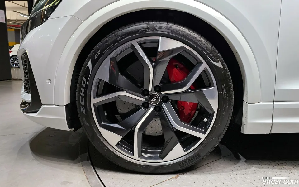 Audi RSQ8 (4M) 4.0 TFSI 2023 — миниатюра 5