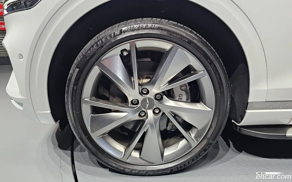 Genesis GV70 2.5T AWD 2023 — миниатюра 5