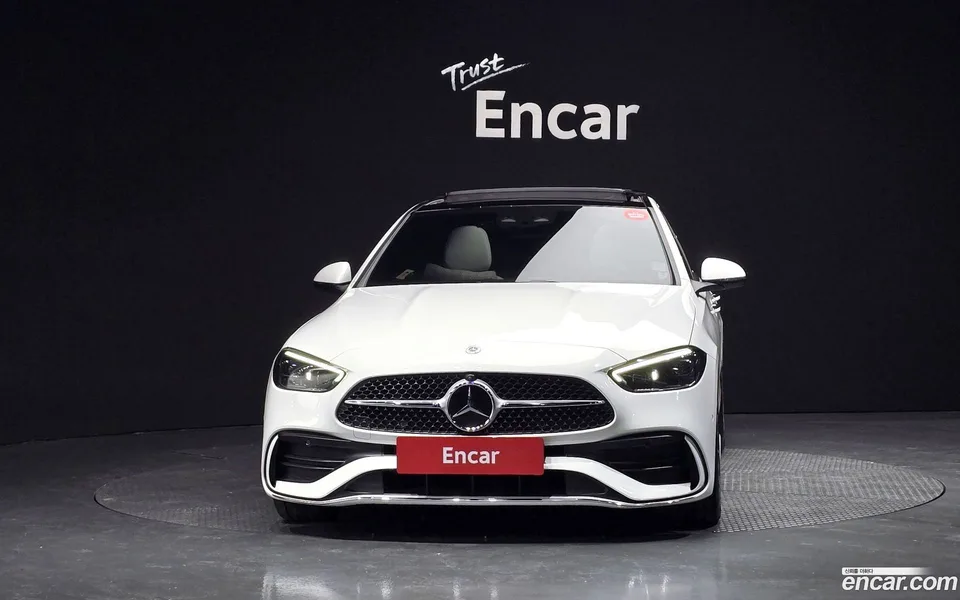 Mercedes-Benz C-Class C300 4MATIC AMG Line 2023 — миниатюра 3