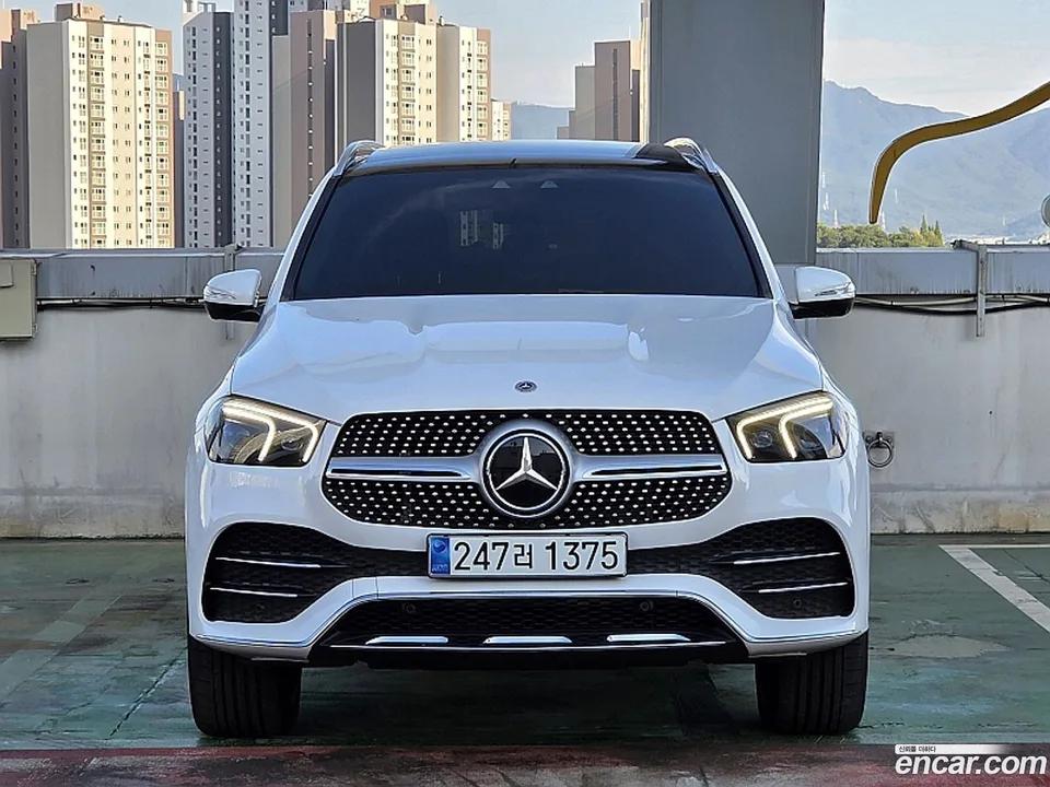 Mercedes-Benz GLE-Class GLE450 4MATIC 2023 — миниатюра 3