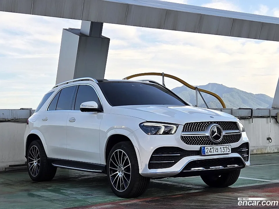 Mercedes-Benz GLE-Class GLE450 4MATIC 2023 — миниатюра 5