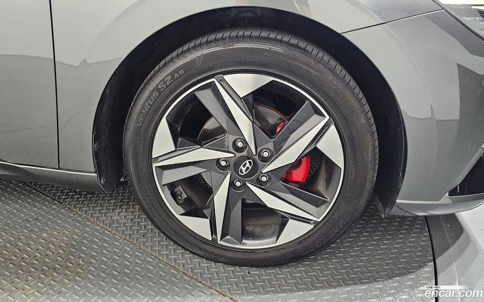 Hyundai Avante 1.6 2023 — миниатюра 5