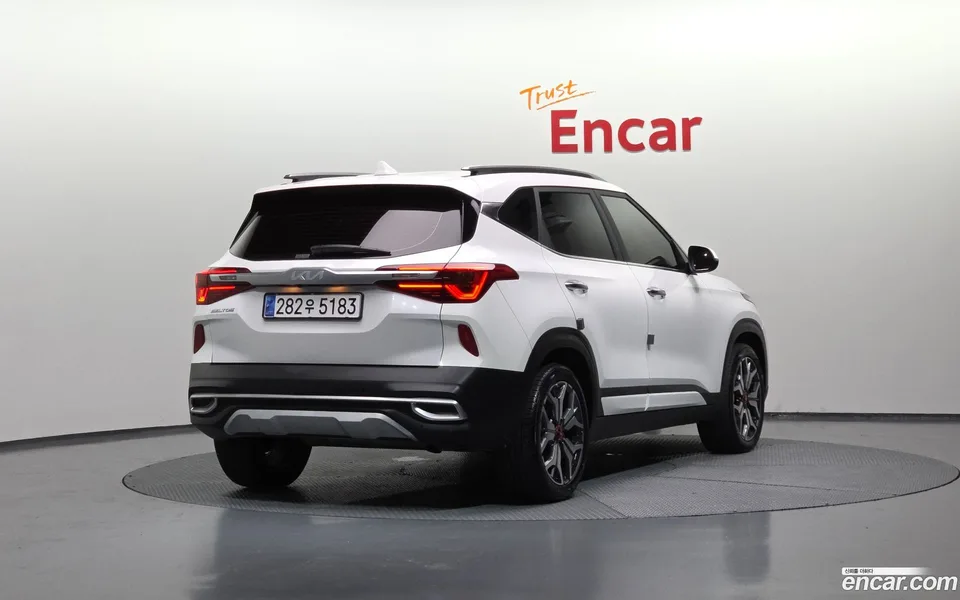 Kia Seltos 1.6 2WD 2022 — миниатюра 2