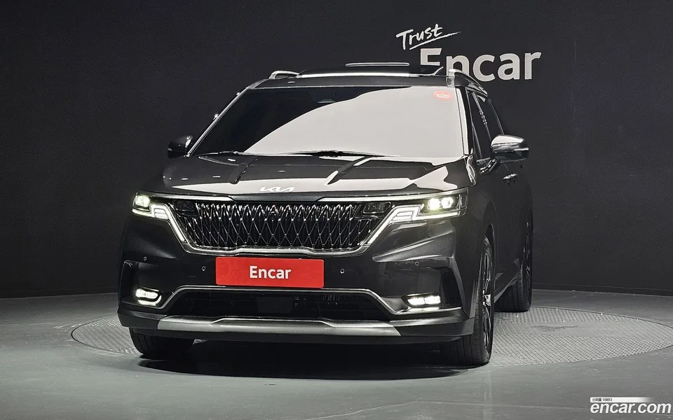 Kia Carnival 7 2023 — миниатюра 3