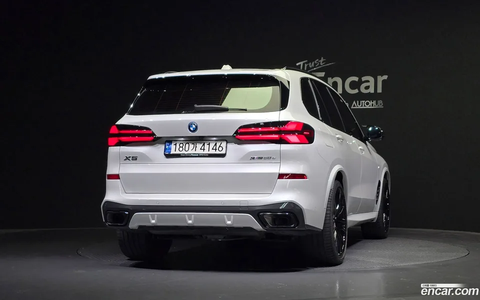 BMW X5 xDrive 50e M 2024 — миниатюра 4