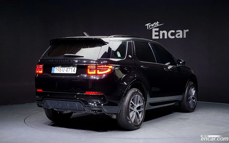 Land Rover Discovery Sport P250 SE 2024 — миниатюра 2