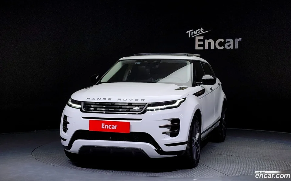 Land Rover Range Rover Evoque P250 SE 2024 — миниатюра 3