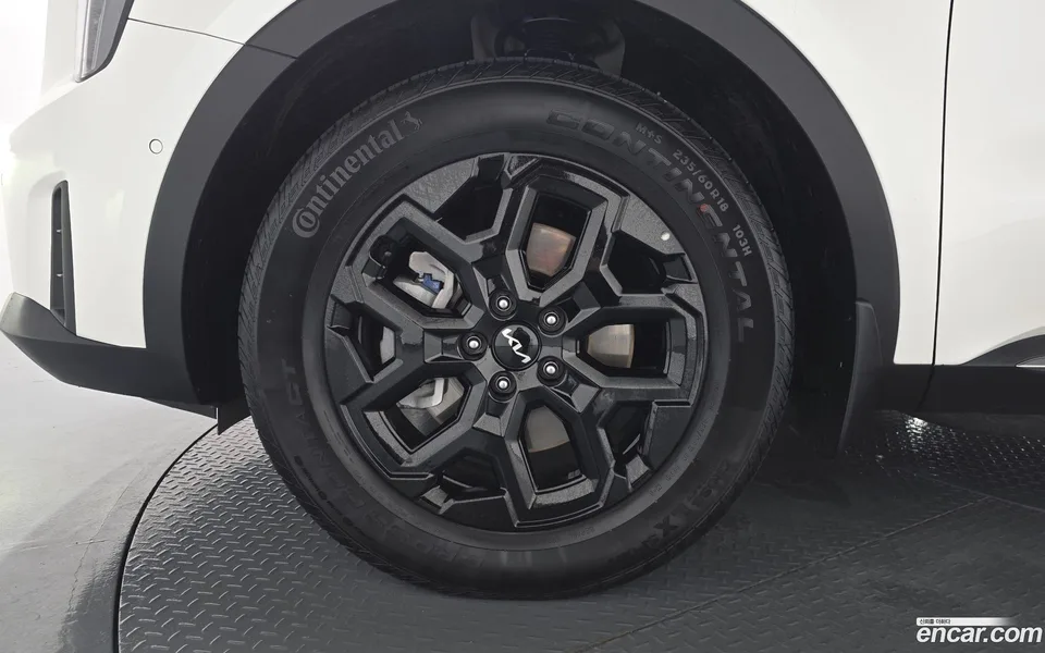 Kia Sorento HEV 1.6 2WD 2023 — миниатюра 5