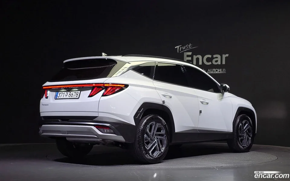 Hyundai Tucson NX4 1.6 2WD 2024 — миниатюра 2