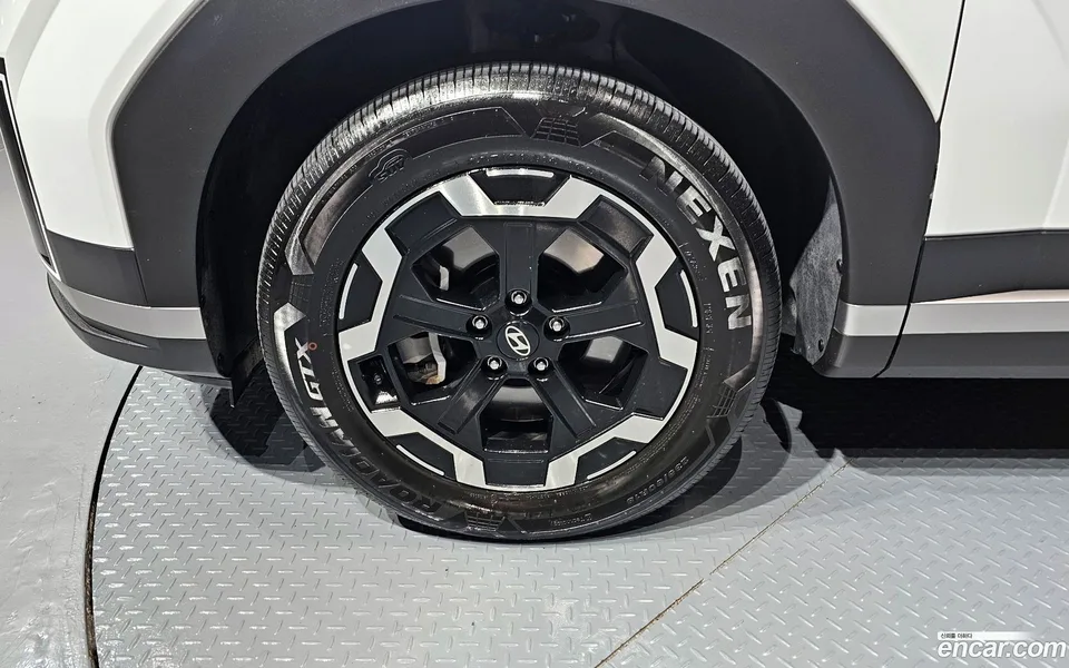 Hyundai SantaFe 2.5T 2WD 2023 — миниатюра 5