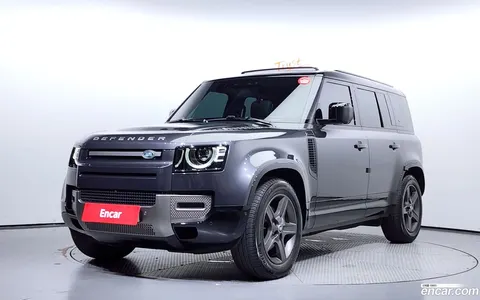 Land Rover Defender 2024 купить в Москве