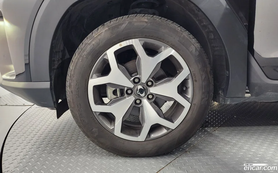 KG Mobility Torres 1.5 2WD 2023 — миниатюра 5