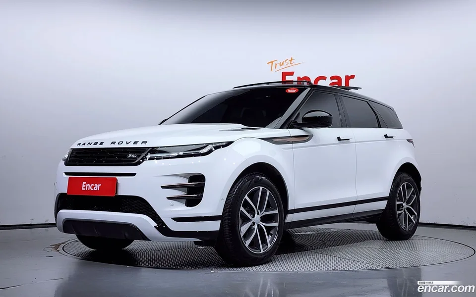 Land Rover Range Rover Evoque P250 SE 2025 — фото 1, купить с доставкой в Москву
