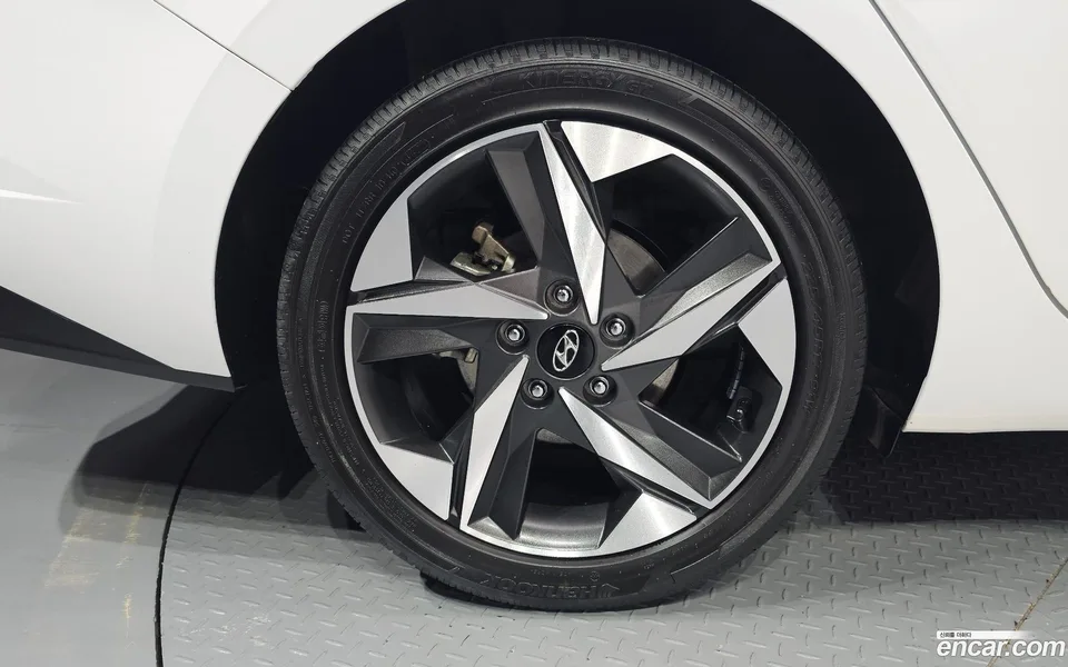 Hyundai Avante 1.6 LPi 2022 — миниатюра 5