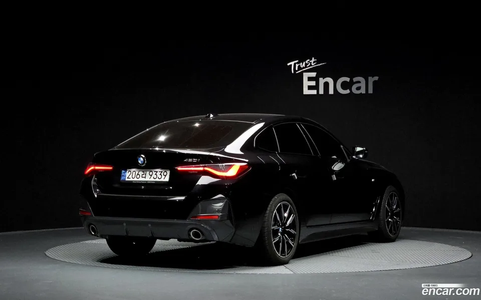 BMW 4 Series 420i M 2023 — миниатюра 2