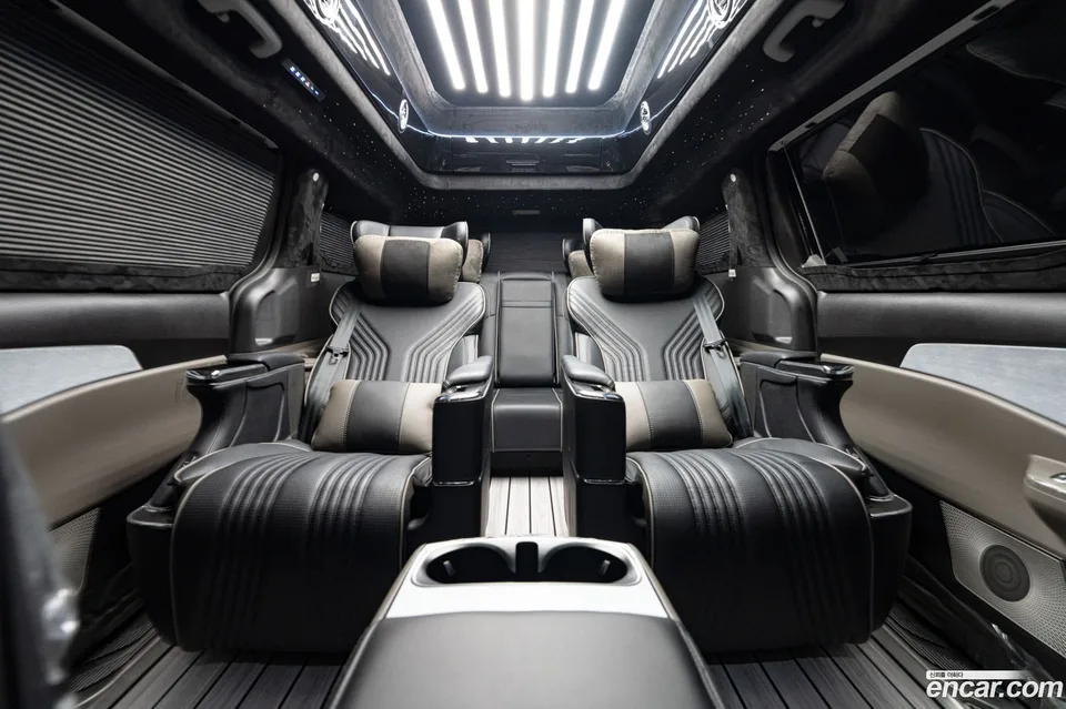 Kia Carnival 9 () 2025 — миниатюра 3