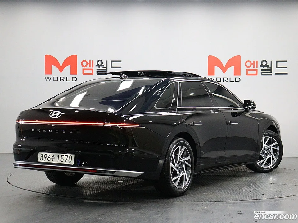 Hyundai Grandeur Hybrid 2024 — миниатюра 3