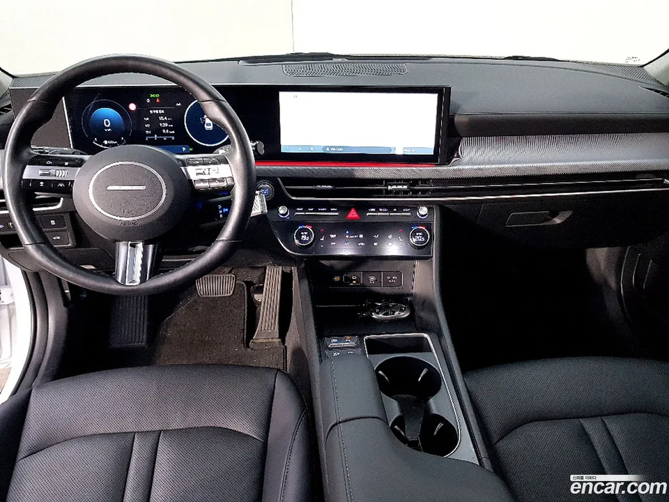 Hyundai Sonata The Edge Hybrid 2023 — миниатюра 5