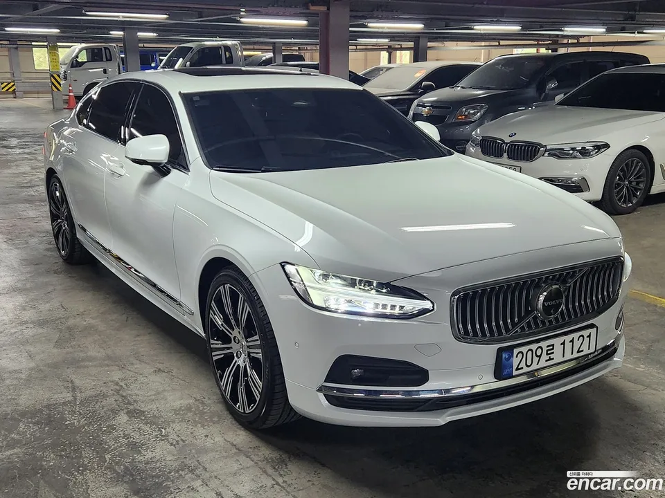 Volvo S90 B6 AWD 2024 — миниатюра 5