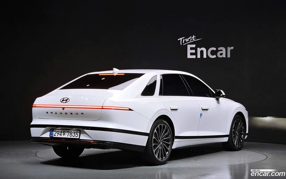 Hyundai Grandeur Hybrid 2025 — миниатюра 2