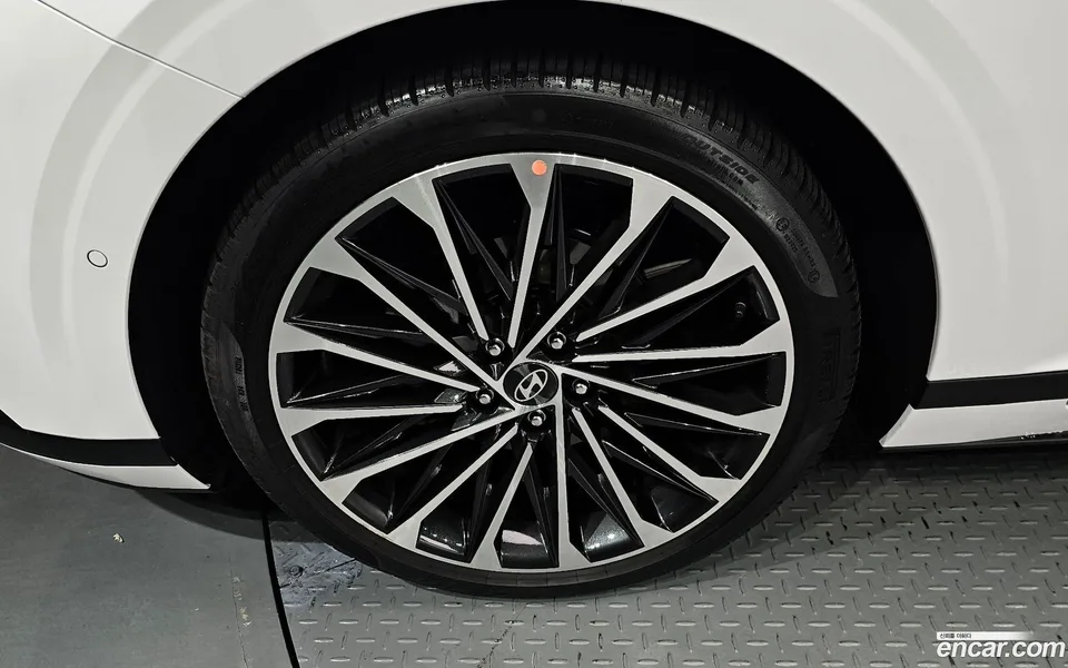 Hyundai Grandeur Hybrid 2025 — миниатюра 5