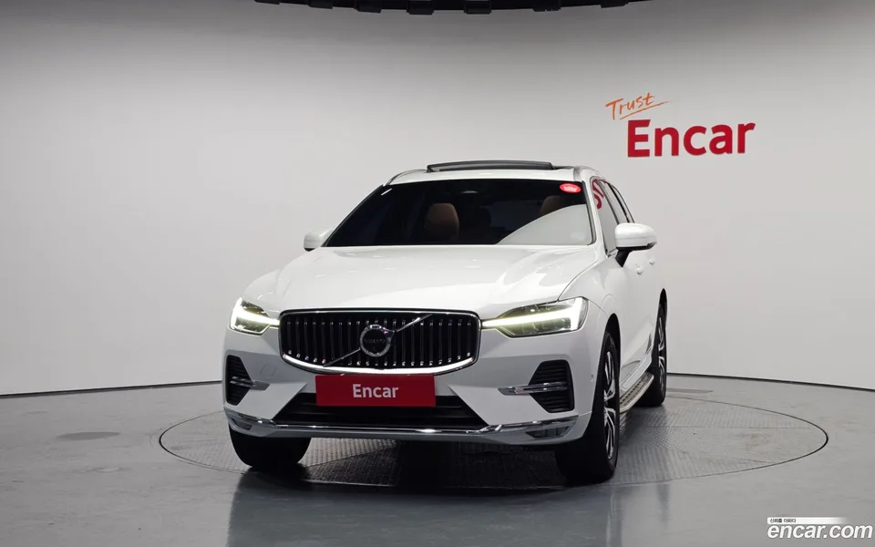 Volvo XC60 B5 2024 — миниатюра 3