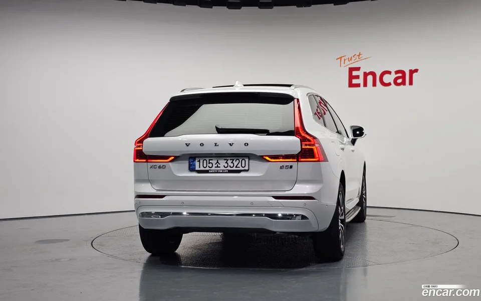 Volvo XC60 B5 2024 — миниатюра 4