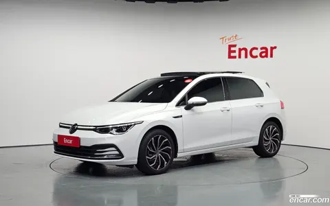 Volkswagen Golf 2024 купить в Москве