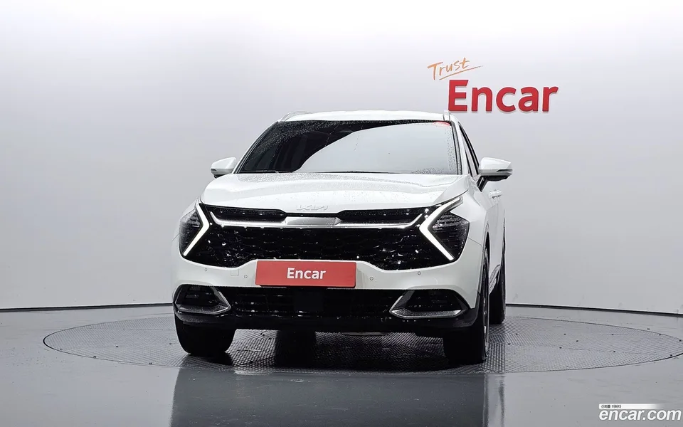 Kia Sportage 1.6 2WD 2023 — миниатюра 3