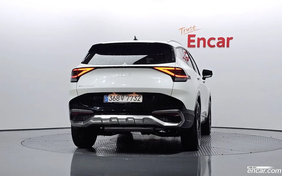 Kia Sportage 1.6 2WD 2023 — миниатюра 4