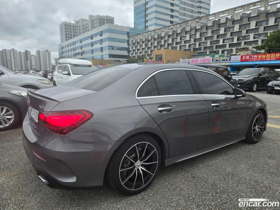 Mercedes-Benz A-Class AMG A35 4MATIC 2024 — миниатюра 2
