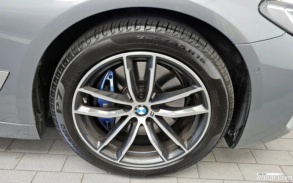 BMW 5 Series 523d M 2023 — миниатюра 5