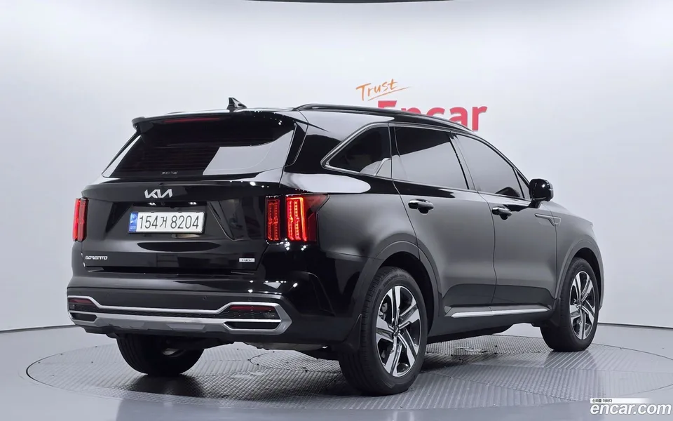 Kia Sorento HEV 1.6 4WD 2023 — миниатюра 2