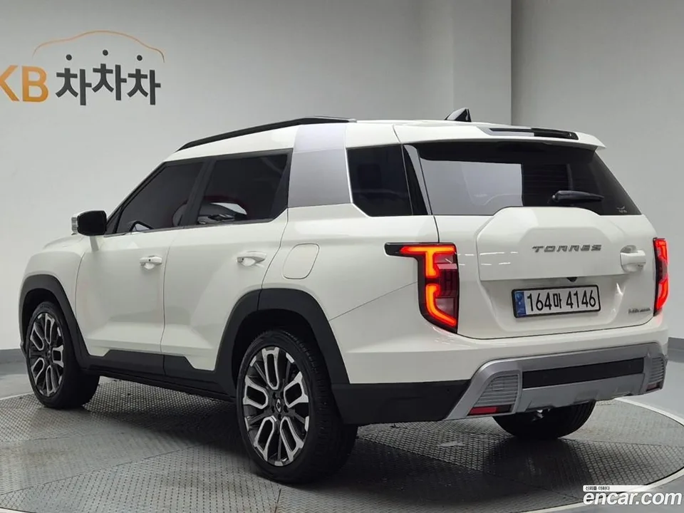 KG Mobility Torres 1.5 4WD 2023 — миниатюра 3