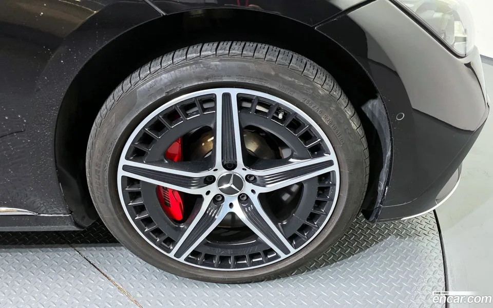 Mercedes-Benz EQE EQE53 AMG 4MATIC+ 2023 — миниатюра 5