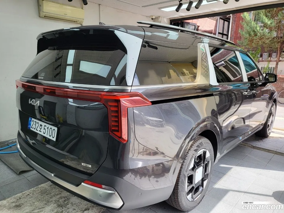 Kia Carnival HEV 9 2025 — миниатюра 3
