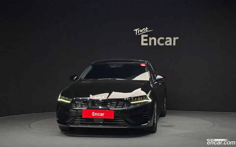 Kia K5 Hybrid 2023 — миниатюра 3