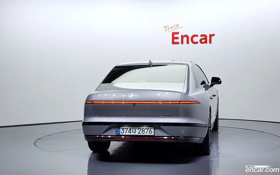 Hyundai Grandeur 2.5 2WD 2023 — миниатюра 4