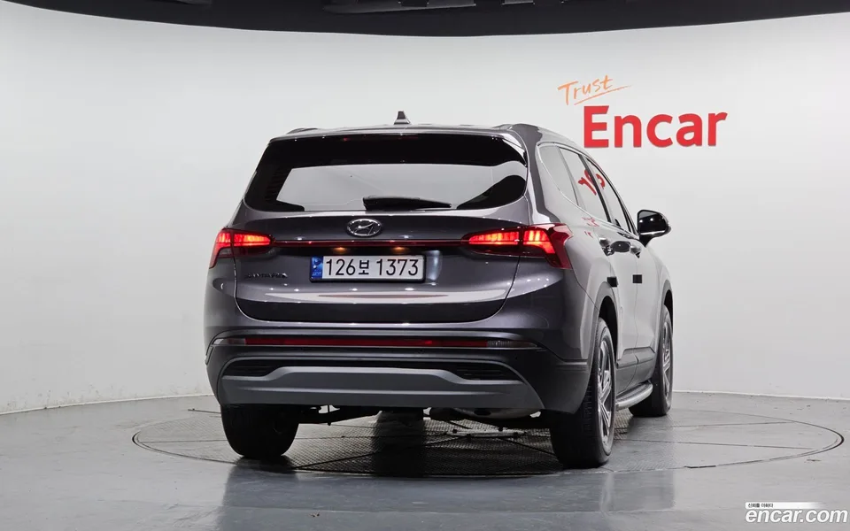 Hyundai SantaFe 2.5T 2WD 2023 — миниатюра 4