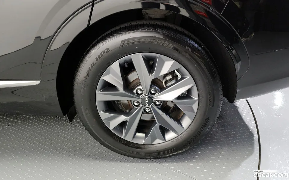 Kia Sportage 1.6 2WD 2023 — миниатюра 5