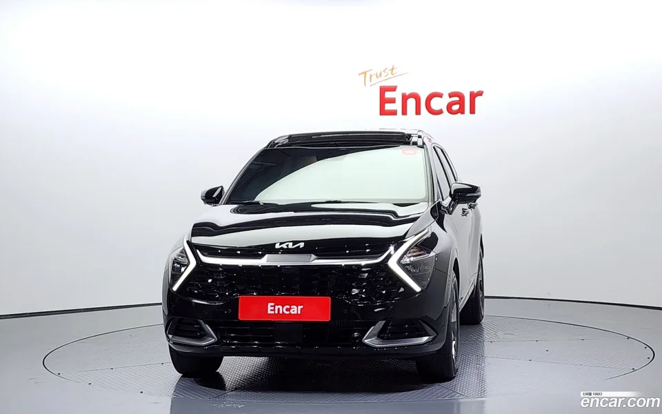 Kia Sportage 1.6 2WD 2023 — миниатюра 3