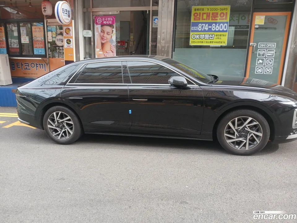 Hyundai Grandeur 2.5 2WD 2024 — миниатюра 2